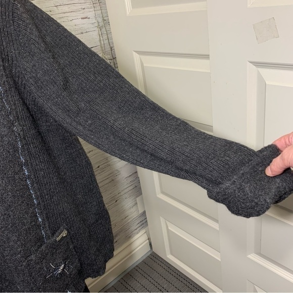 Vintage Wool Cardigan Jacket Sz 2XL Gray Fur Collar Removable Floral Embroidery - Picture 5 of 14